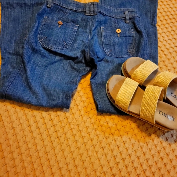 Vintage Wide Bell Bottom Jeans - Picture 4 of 4